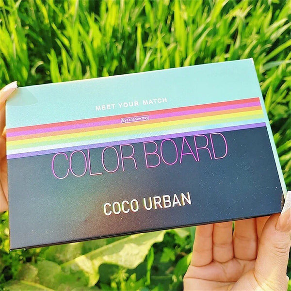 Viral Eye-Shadow Palette